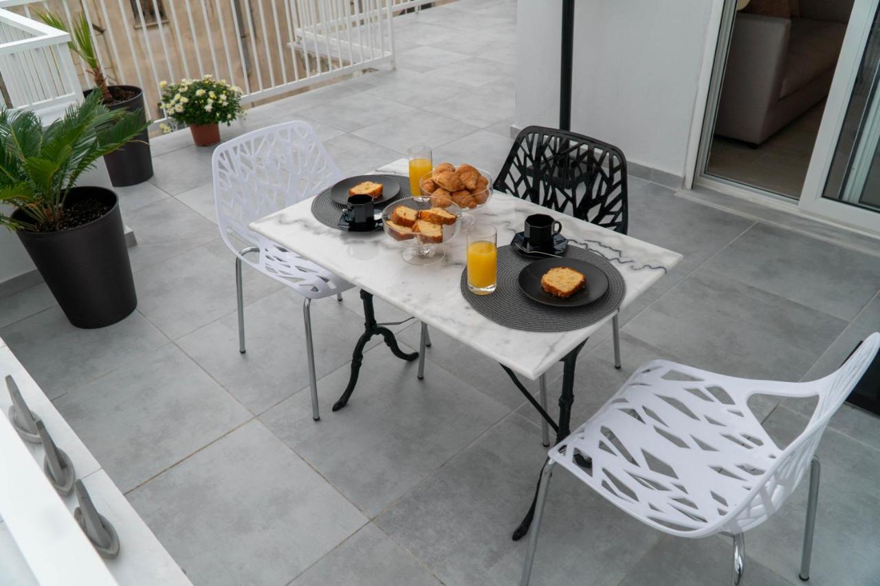 Sea View Luxury Apartment Volos Exteriör bild
